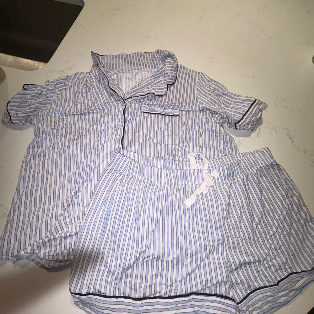 Victoria’s Secret Matching Pajama Set